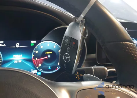 2020 Mercedes-Benz C 300 из США, поврежденный, VIN W1KWF8DB5LR569967